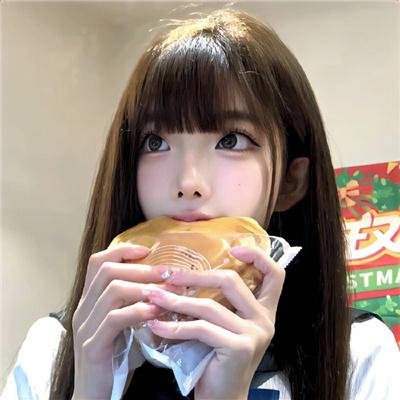 芙烈达·卡萝的自画像